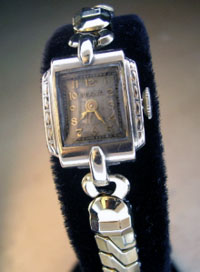 Bulova ladies wrist watch 1947